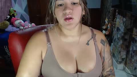valentinaEpic way Ive been fucked 1515  online show from November 2025 11:32:02 AM