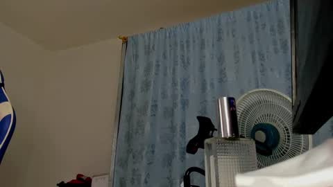 Camila online show from October 2025 04:41:02 PM