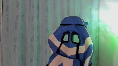 Camila online show from December 2025 02:00:02 PM