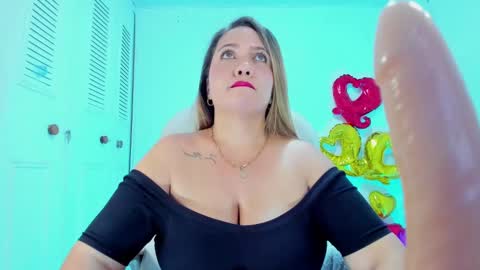 camilaa foxxx online show from February 2025 10:10:02 PM