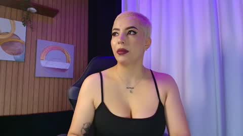    online show from December 2025 07:26:01 AM