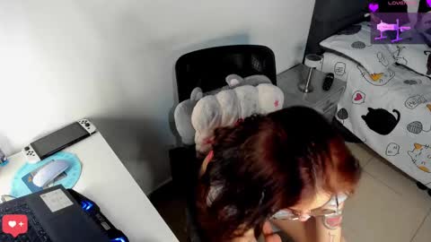 Snapshot of camilaalee chatting on March 2025 12:37:01 AM CAMILAA LEE  online show from March 2025 12:37:01 AM