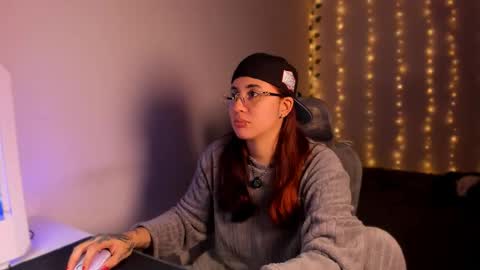 Snapshot of camilaalee chatting on October 2025 02:37:02 AM CAMILAA LEE  online show from October 2025 02:37:02 AM