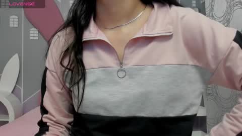 Camila  online show from January 2025 03:08:02 AM