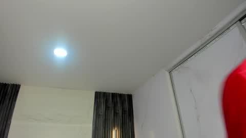 Camila  online show from October 2025 11:10:01 AM