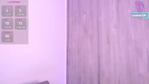 Snapshot of camilamonroee chatting on November 2025 02:17:01 PM Camila Monroee online show from November 2025 02:17:01 PM