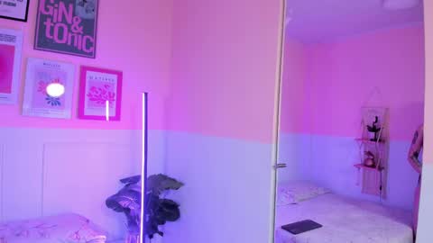 Snapshot of camilarivers chatting on September 2025 11:56:02 AM Camila online show from September 2025 11:56:02 AM