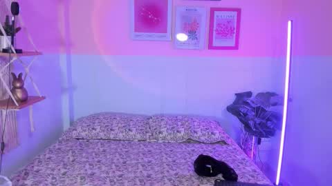 Snapshot of camilarivers chatting on September 2025 11:46:02 AM Camila online show from September 2025 11:46:02 AM