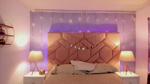 Snapshot of camilarivers chatting on September 2025 11:37:01 AM Camila online show from September 2025 11:37:01 AM