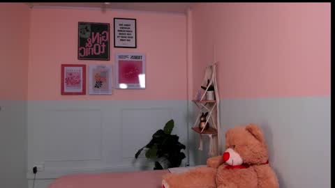 Snapshot of camilarivers chatting on November 2025 12:26:01 PM Camila online show from November 2025 12:26:01 PM