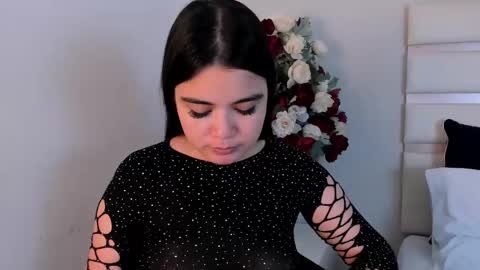 Snapshot of camilasofiia chatting on January 2025 08:56:01 AM Camila online show from January 2025 08:56:01 AM