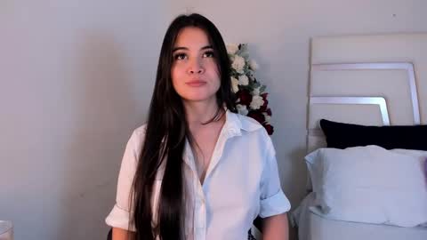 Snapshot of camilasofiia chatting on January 2025 07:58:02 PM Camila online show from January 2025 07:58:02 PM