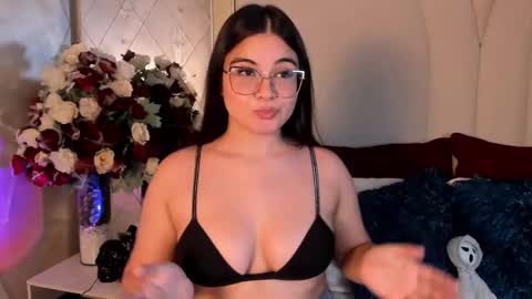 Snapshot of camilasofiia chatting on October 2025 11:05:02 PM Camila online show from October 2025 11:05:02 PM