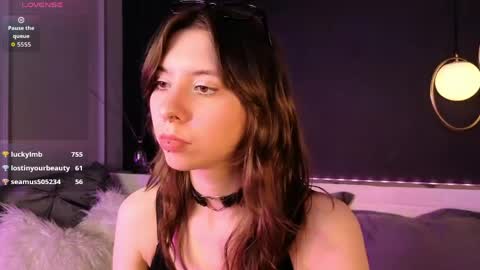 Camilla online show from May 2026 06:09:01 PM