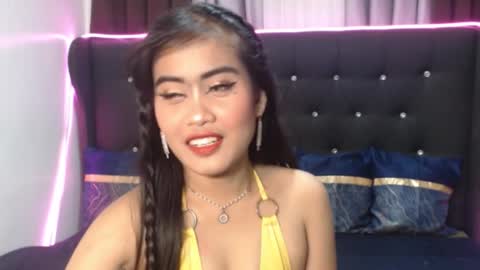 camilla_morena online show from September 2025 04:46:02 AM