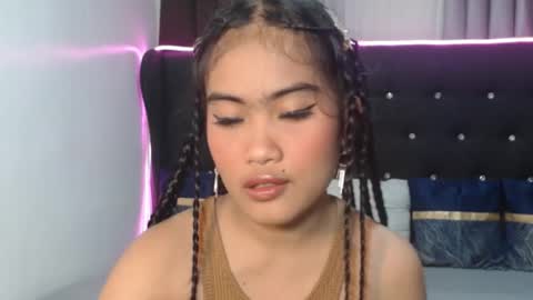camilla_morena online show from November 2025 05:17:01 AM