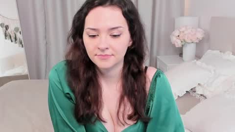 Camilla online show from April 2026 08:55:02 PM
