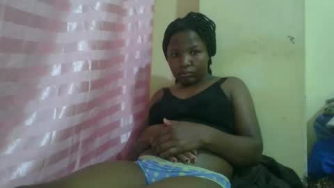 Snapshot of camillah_sweet chatting on November 2025 07:44:02 AM camillah_sweet online show from November 2025 07:44:02 AM