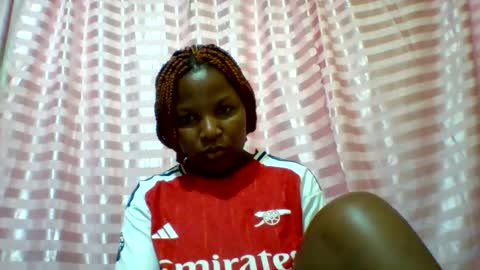 camillah_sweet online show from April 2026 04:35:01 PM