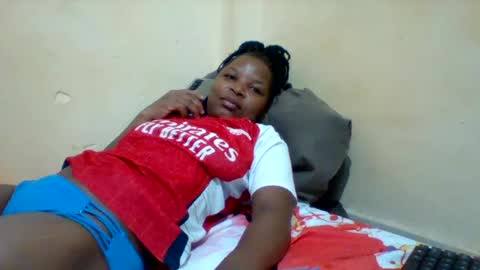 Snapshot of camillah_sweet chatting on June 2026 06:23:02 AM camillah_sweet online show from June 2026 06:23:02 AM