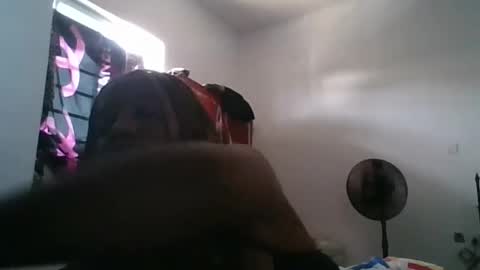 camillasoofine online show from June 2026 12:18:01 PM