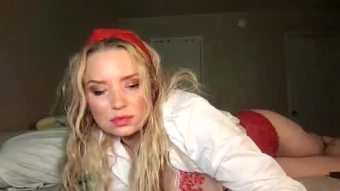camilleclairexo online show from April 2026 05:21:01 AM