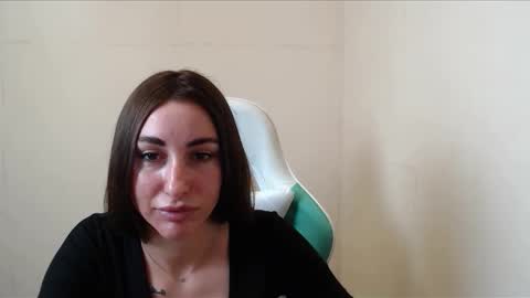 Snapshot of cammila_horn chatting on October 2025 11:39:02 AM cammila horn online show from October 2025 11:39:02 AM