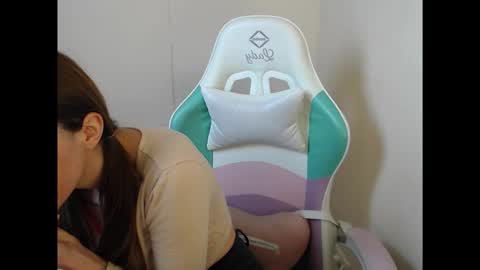 cammila horn online show from February 2026 06:34:02 AM