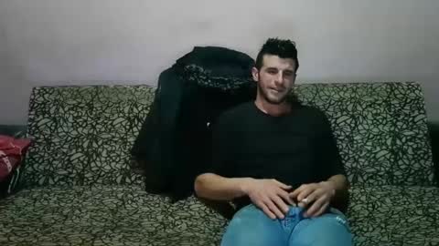 Snapshot of camshow22cm chatting on December 2024 09:00:02 PM FREMAN online show from December 2024 09:00:02 PM