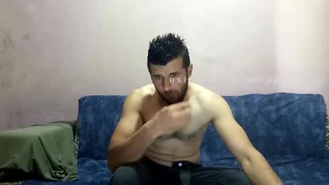 Snapshot of camshow22cm chatting on September 2025 08:19:01 AM FREMAN online show from September 2025 08:19:01 AM
