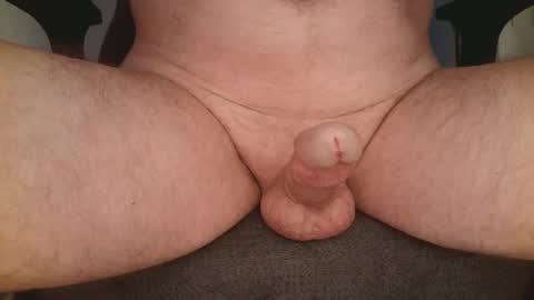 Snapshot of camster732 chatting on March 2026 01:10:01 AM Camster online show from March 2026 01:10:01 AM