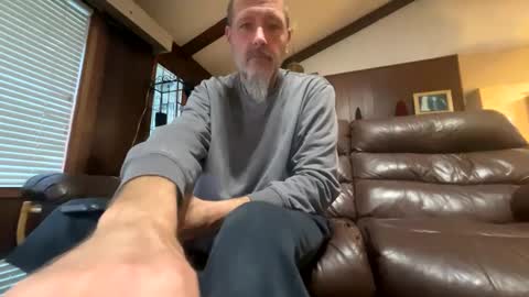 Snapshot of canadianchris1007 chatting on January 2025 11:31:01 PM Chris online show from January 2025 11:31:01 PM