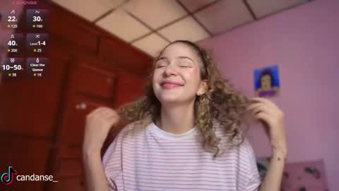 Snapshot of candase_ chatting on November 2025 10:23:01 PM Candase online show from November 2025 10:23:01 PM