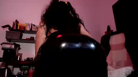 Candelaria online show from April 2026 07:02:01 AM