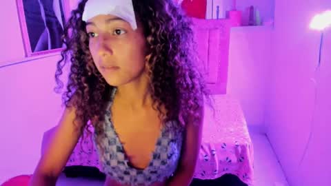 Snapshot of candela_ruiz chatting on September 2025 07:14:02 PM candela_ruiz online show from September 2025 07:14:02 PM