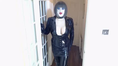 Snapshot of candi_smokes chatting on December 2024 06:39:02 PM candi smokes online show from December 2024 06:39:02 PM