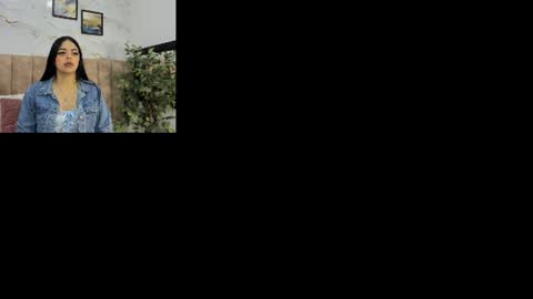 Snapshot of candicewayne chatting on June 2026 10:46:02 AM CANDICE WAYNE online show from June 2026 10:46:02 AM