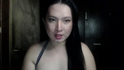 Snapshot of candiiice18 chatting on November 2025 06:17:01 PM candiiice18 online show from November 2025 06:17:01 PM