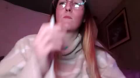 Snapshot of candismiths chatting on November 2025 07:40:01 AM Candi online show from November 2025 07:40:01 AM