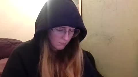 Snapshot of candismiths chatting on November 2025 04:04:01 AM Candi online show from November 2025 04:04:01 AM