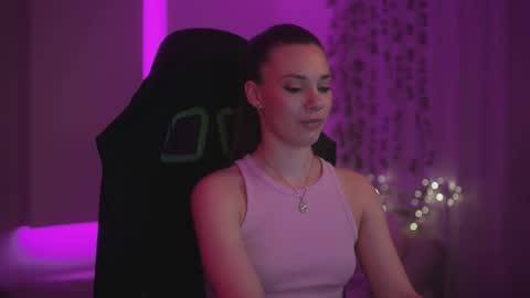 Candy Storm online show from March 2026 09:43:01 PM