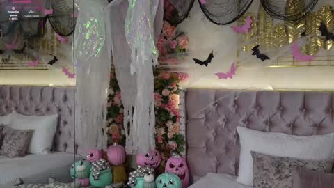 Snapshot of candy_beck chatting on November 2025 03:09:01 AM Candy Beck online show from November 2025 03:09:01 AM