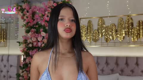 Snapshot of candy_beck chatting on November 2025 12:19:02 PM Candy Beck online show from November 2025 12:19:02 PM