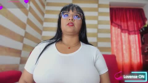 Snapshot of candy_browm1 chatting on January 2026 12:43:02 PM Candy Brown online show from January 2026 12:43:02 PM