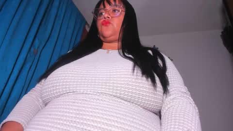 Snapshot of candy_browm1 chatting on June 2026 01:30:01 AM Candy Brown online show from June 2026 01:30:01 AM