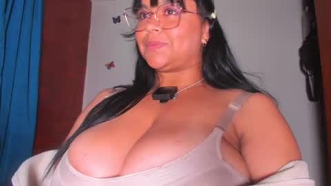 Snapshot of candy_browm1 chatting on July 2026 02:05:17 AM Candy Brown online show from July 2026 02:05:17 AM
