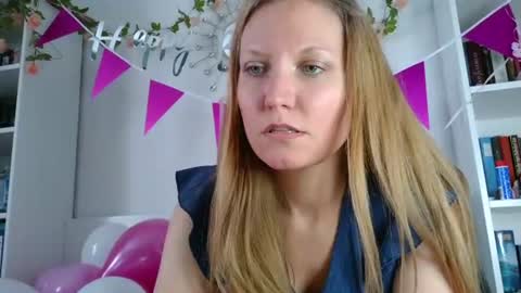 Snapshot of candy_cougar82 chatting on July 2026 11:30:02 AM Candy Cougar online show from July 2026 11:30:02 AM