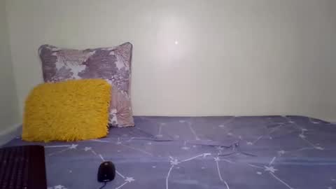 Snapshot of candy_curves chatting on March 2026 05:08:01 PM candy online show from March 2026 05:08:01 PM