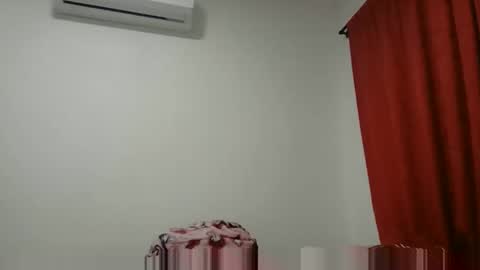 KIANA online show from September 2025 07:19:02 PM