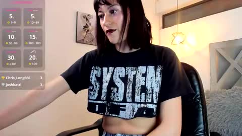 Candy hot online show from October 2025 09:27:02 PM